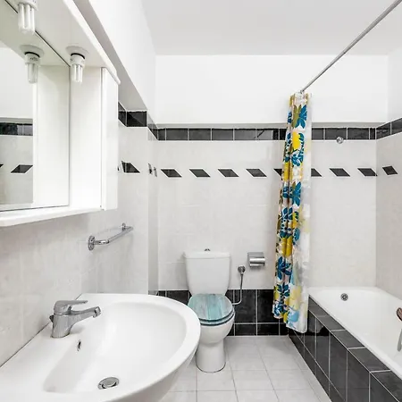 Sutherlea Villa *