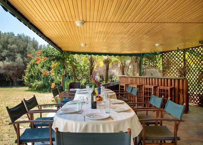 Sutherlea فيلة *